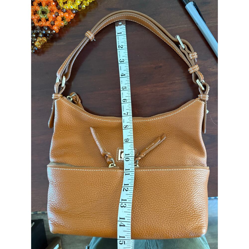 DOONEY & BOURKE Dillen pebble grain leather medium 2 zipper pocket purse in sand - Picture 3 of 13